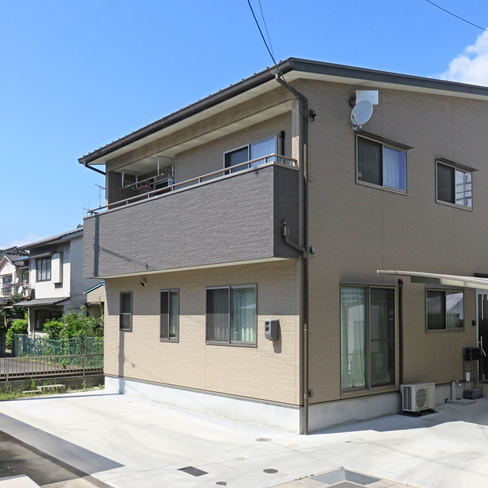 新築に伴う建物表示登記と測量済みの敷地